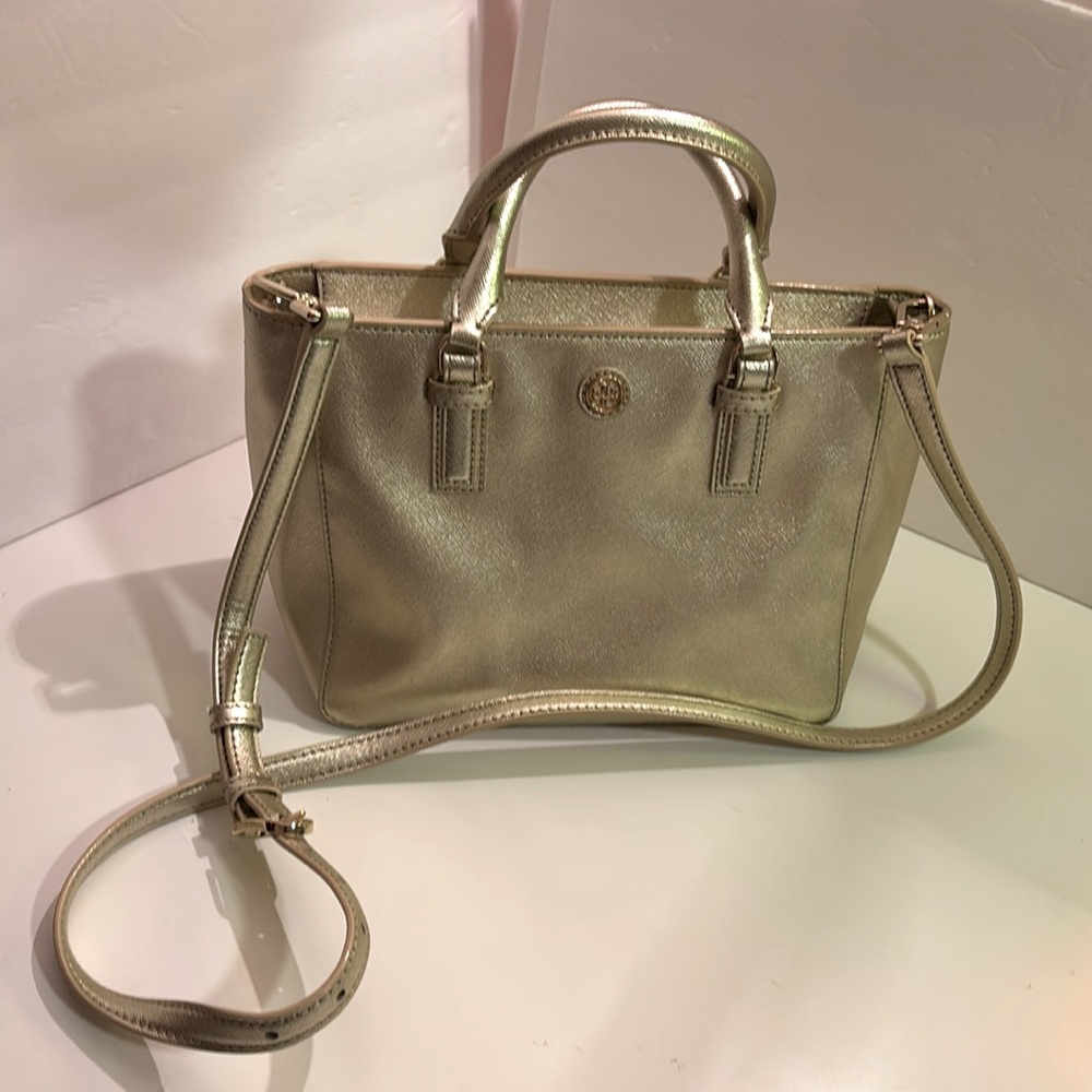 NWOT TORY BURCH GOLD CROSSBODY